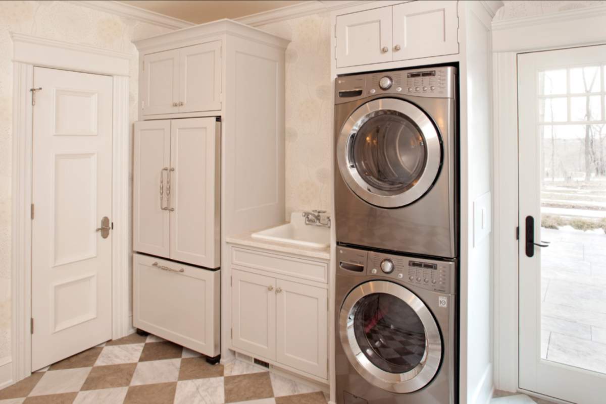 mud and laundry room idea