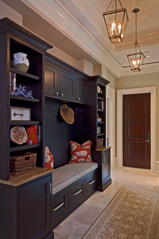 mud room color ideas 3