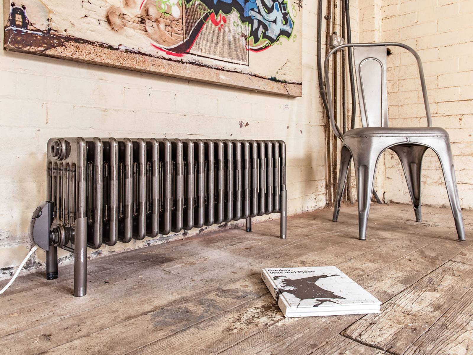 33 Perfect Old Fashioned Electric Radiators As Vintage Part Of Your Interior Design