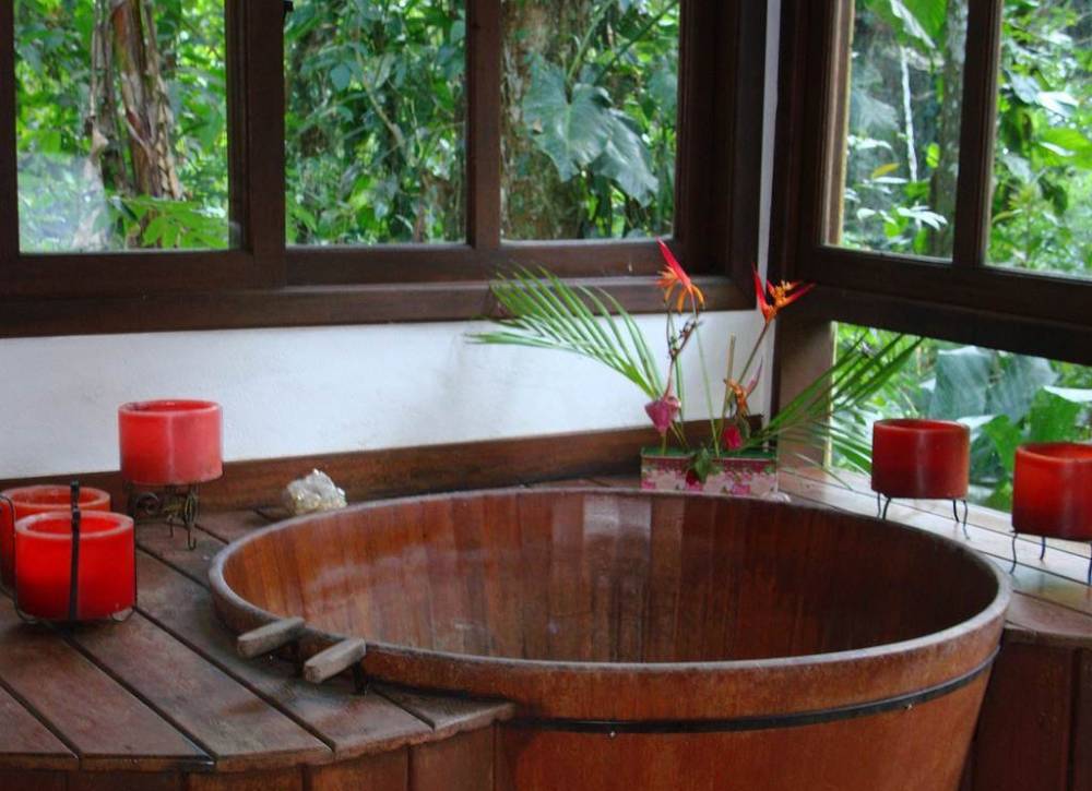 japanese soaking tub wood