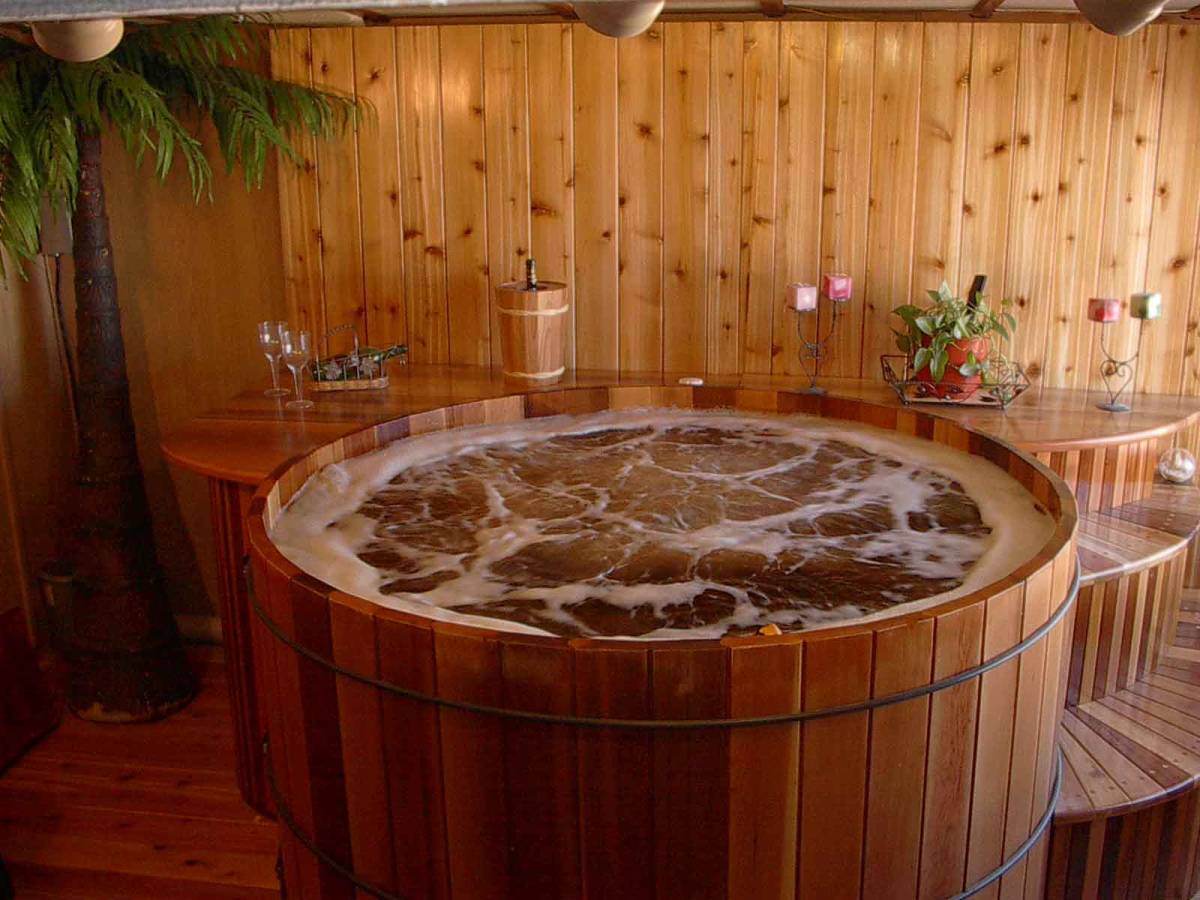 japanese soaking tub wood