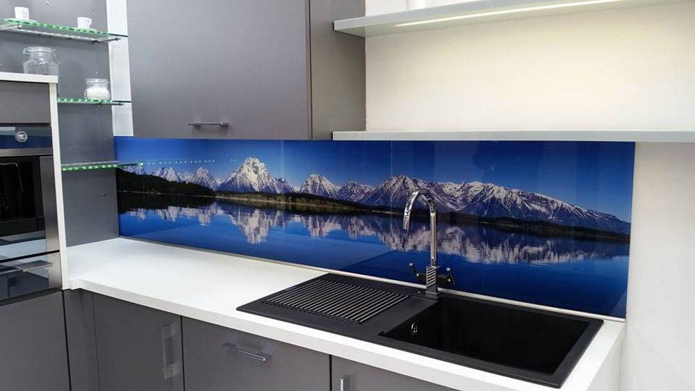 patterned splashbacks for kitchen