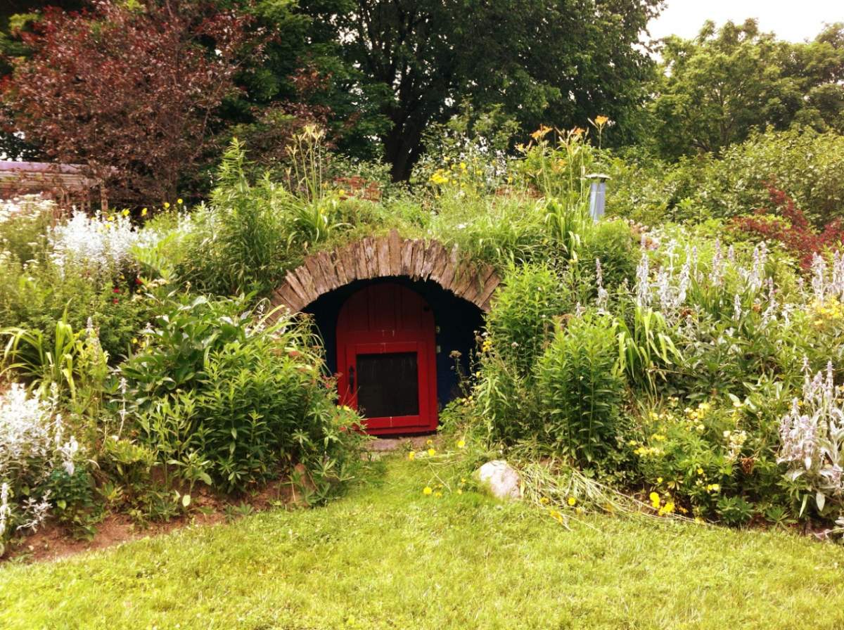 17 - Fresh Hobbit homes uk