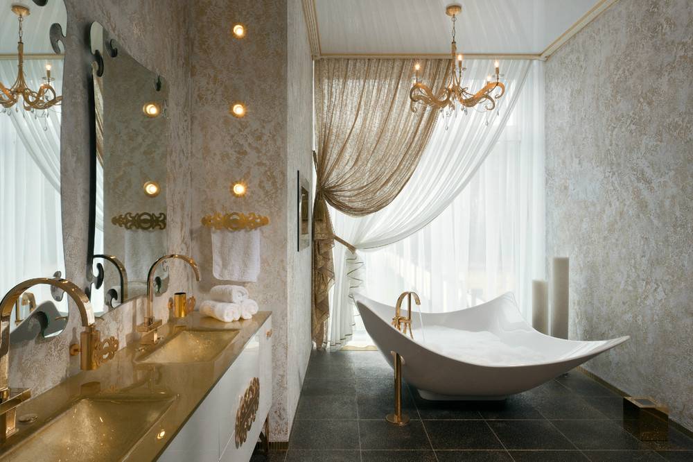 17 Incredible Luxury Bathrooms For Your Home - 18