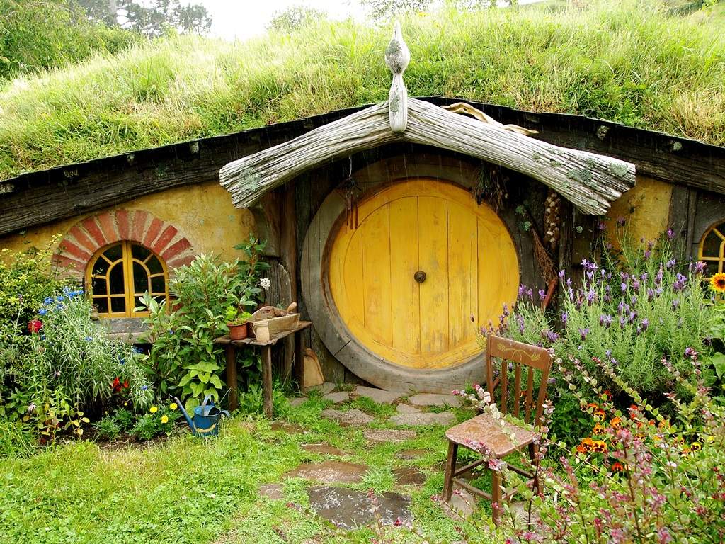 7 - hobbit homes