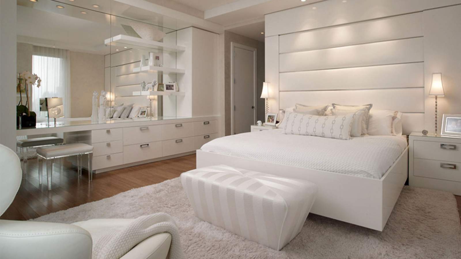17 Amazing Bedroom Ideas For Create A Vibrant And Relaxing Atmosphere