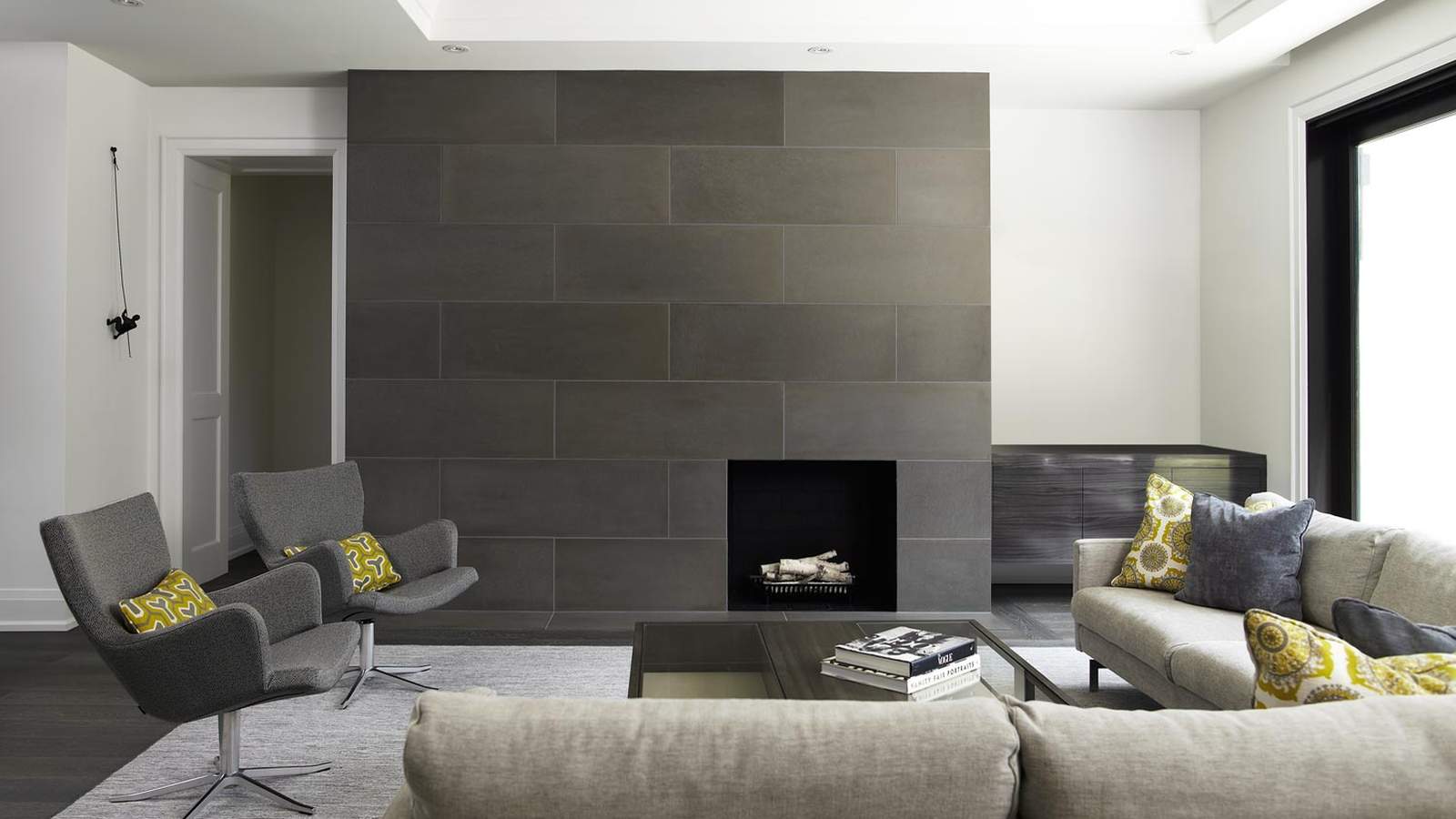 24 Ideas Of Concrete Wall With Fireplace As A Part Of Your New Interior Design