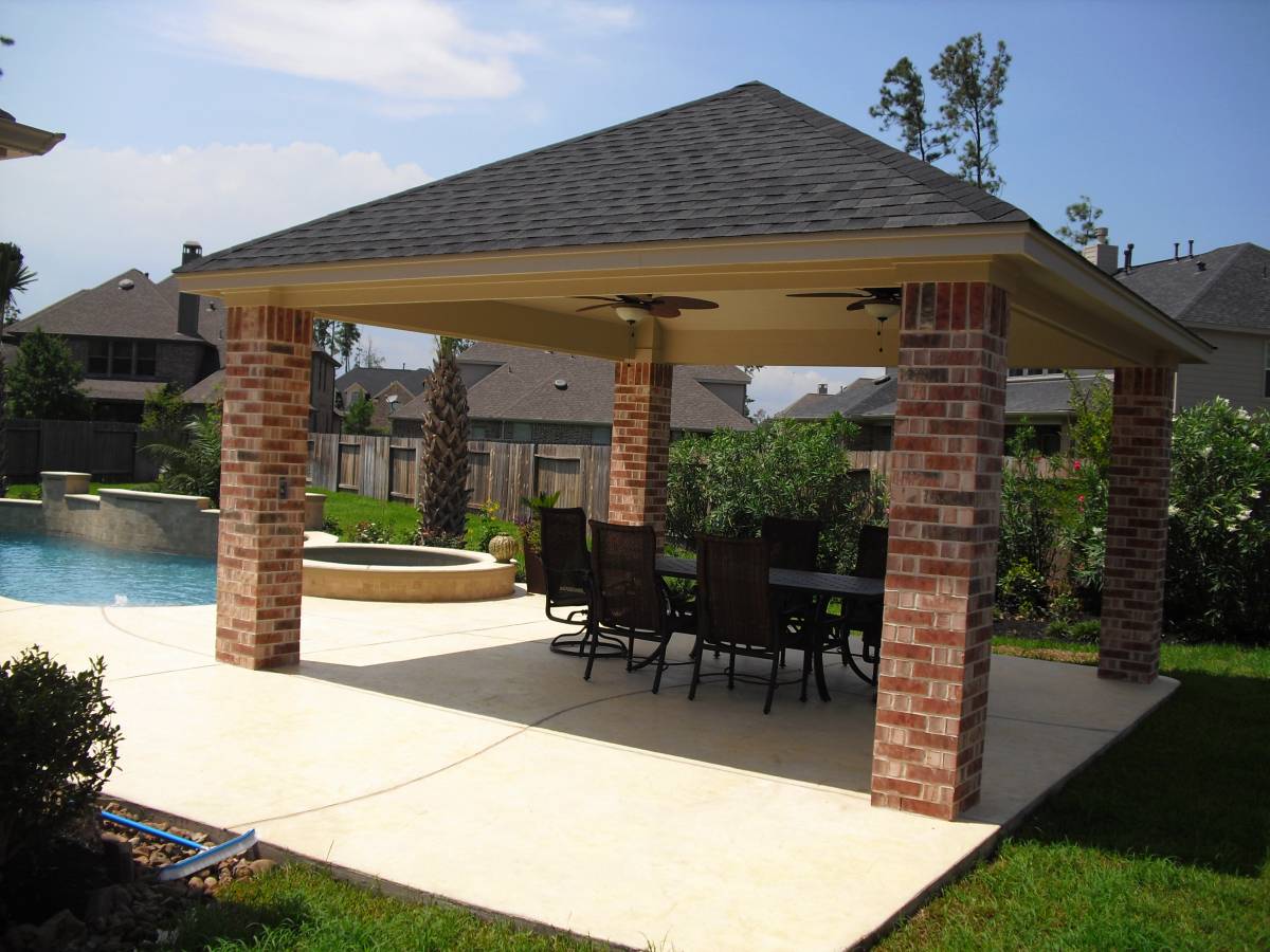 free standing pergola designs