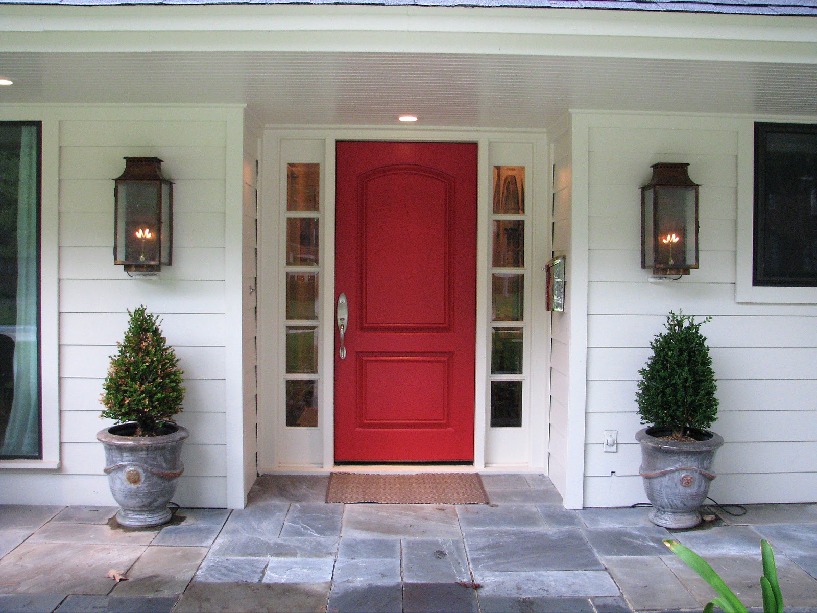 10 Red Front Door Ideas For Bold House Exterior